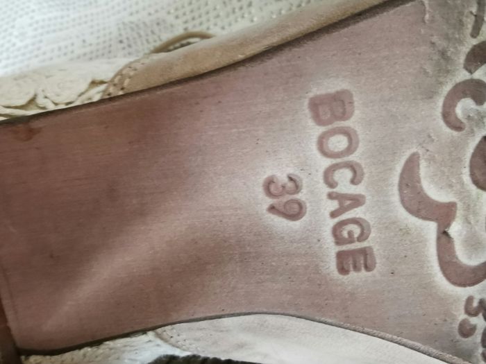 Boots à talons en cuir et dentelle beige Bocage T39 - photo numéro 9