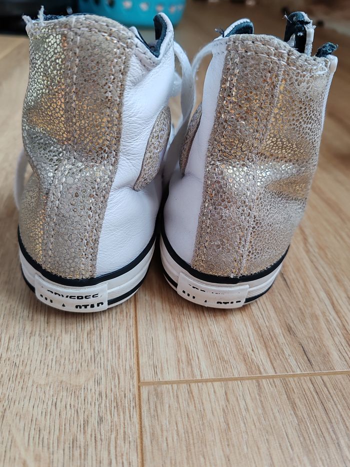 Converse - photo numéro 5