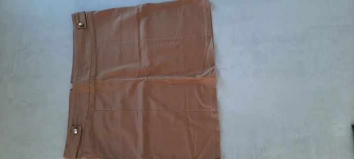 Jupe t44 - photo numéro 2