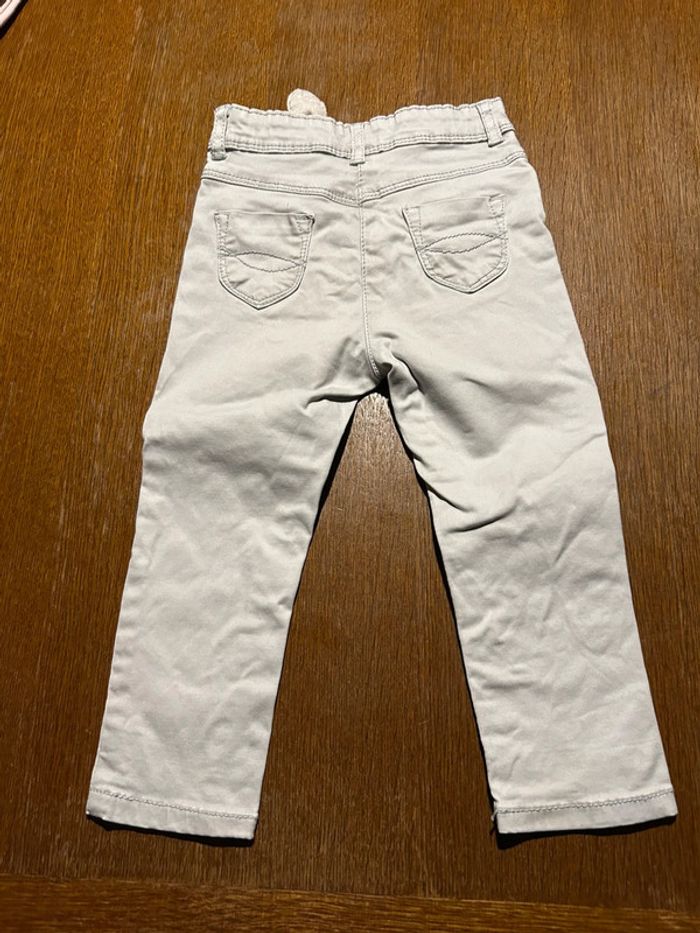Pantalon gris clair - photo numéro 3