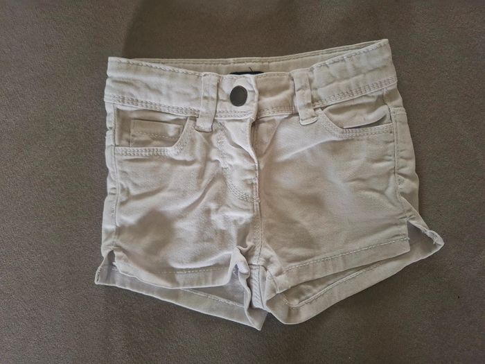Short taille 3 ans
