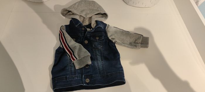 Veste en jeans taille 3 mois