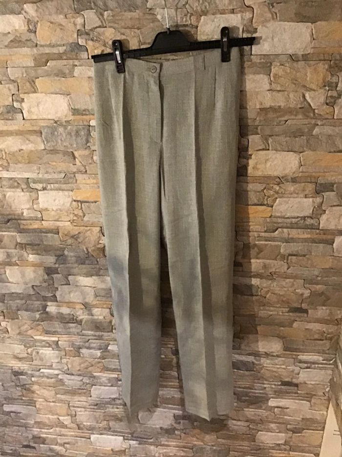 Pantalon de couleur gris clair taille36 marque Godske - photo numéro 4