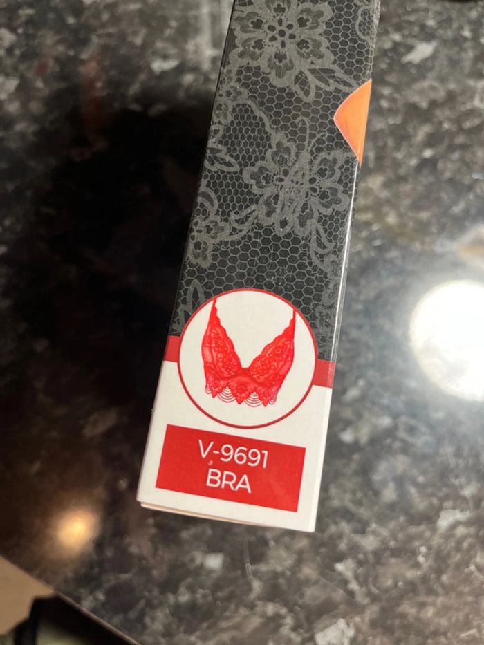 Soutient gorge rouge sexy marque Axami golden dream neuf - photo numéro 3