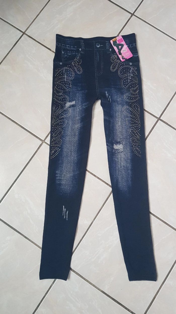 🎀 NEUF jeggins à strass - photo numéro 2