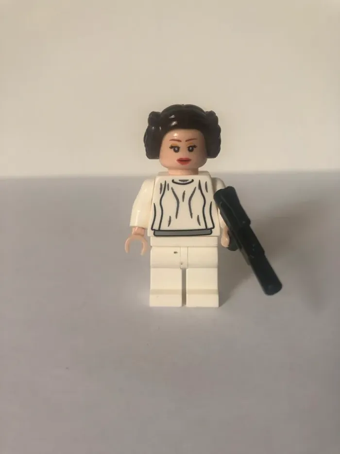 Figurine type lego Princesse Leïa. Star Wars
