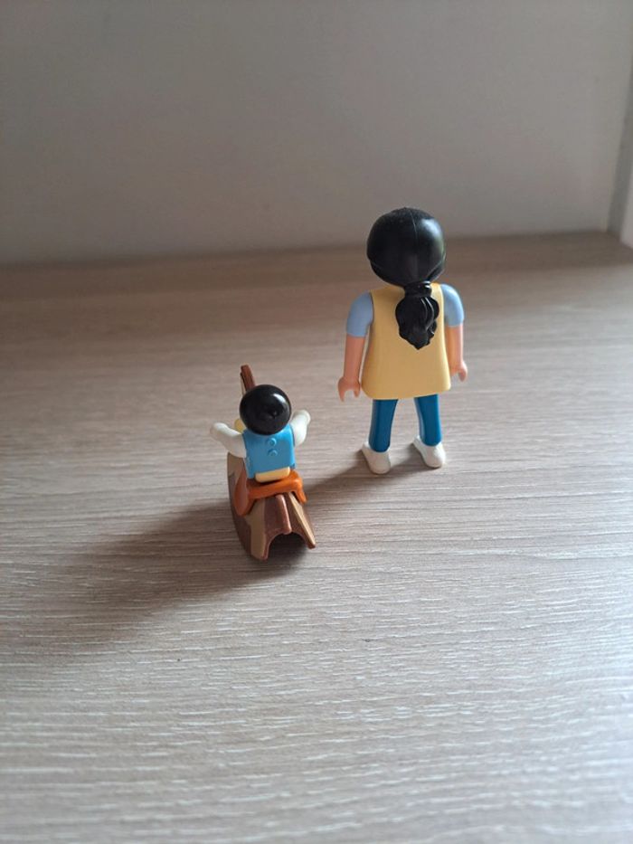 Playmobil 4744 maman avec bébé sur cheval à bascule - photo numéro 2