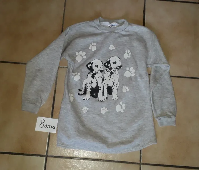 Robe pull T 8 ans fille