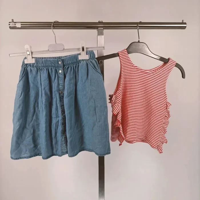 Ensemble Ensemble Jupe en jean et débardeur à volant marinière rouge et blanc enfant A142 - photo numéro 2