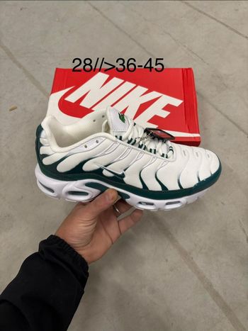 Nike tn Lacoste blanc vert 38