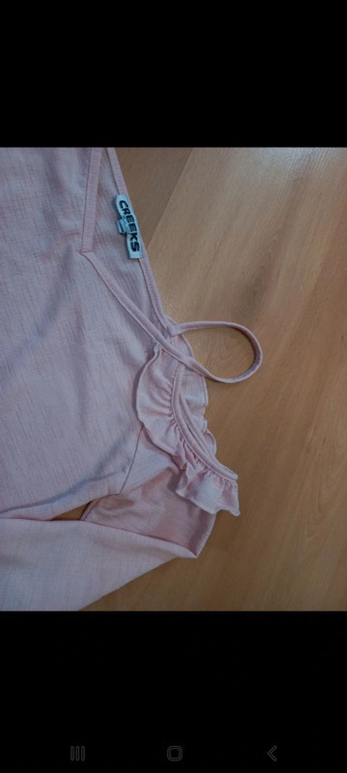 Haut épaule découverte 🩷 - photo numéro 2