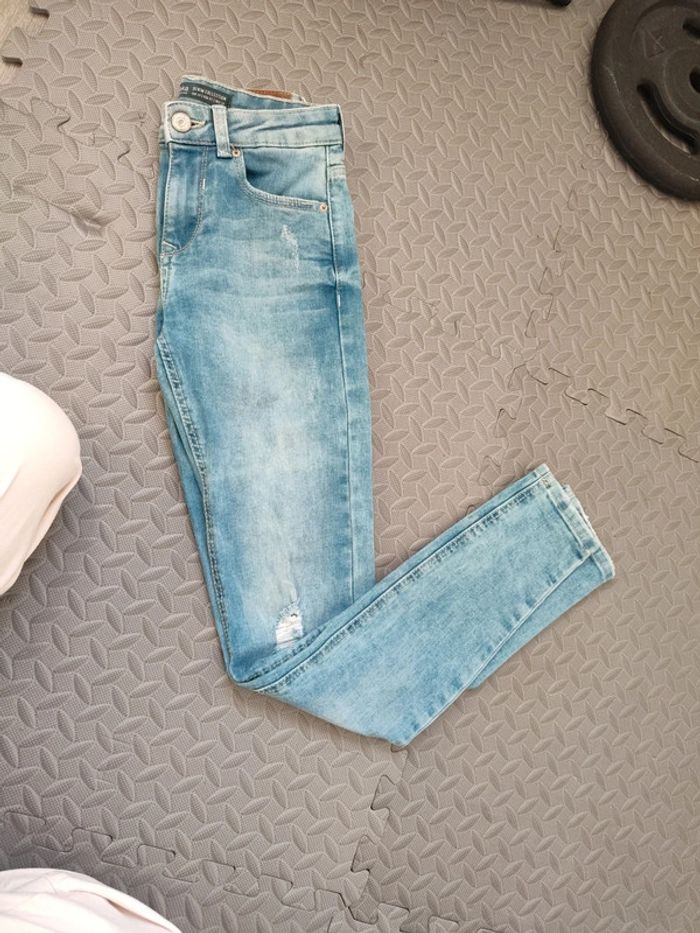 Jeans Bershka - photo numéro 4