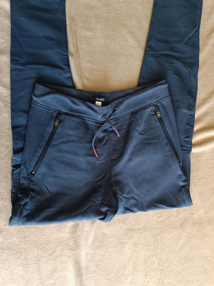 Jogging bleu marine Okaïdi taille 14 ans - photo numéro 3
