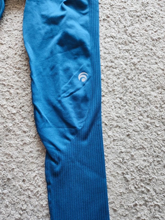 Legging de sport Oceans Apart taille S bleu - photo numéro 6