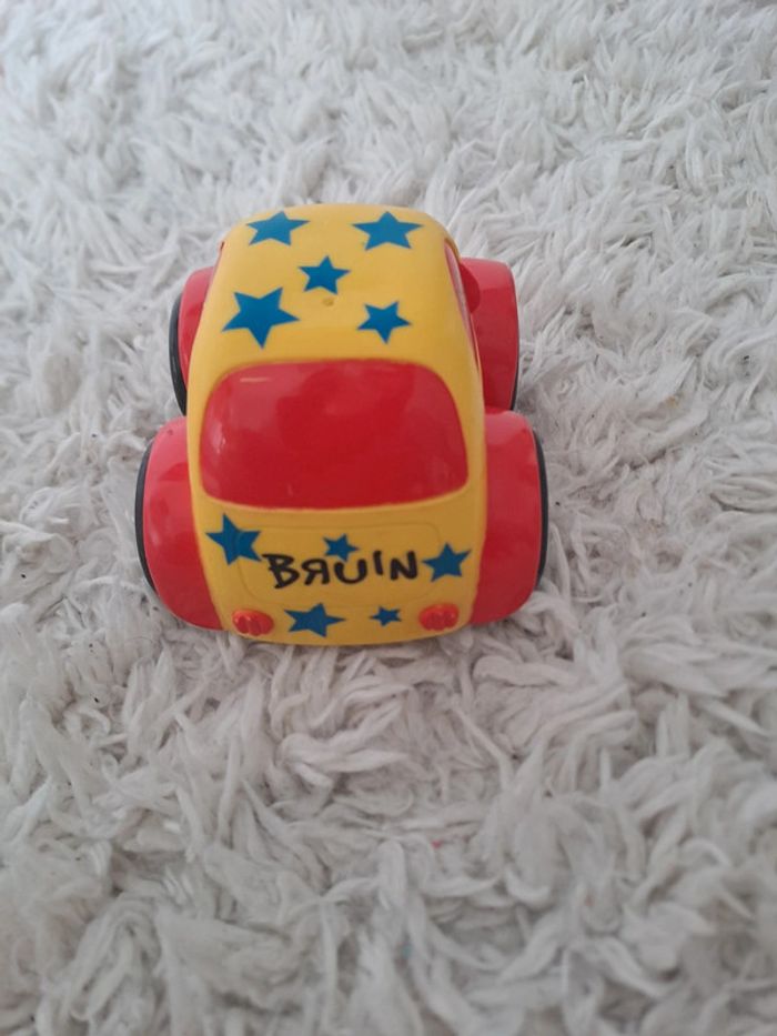 Voiture - photo numéro 2