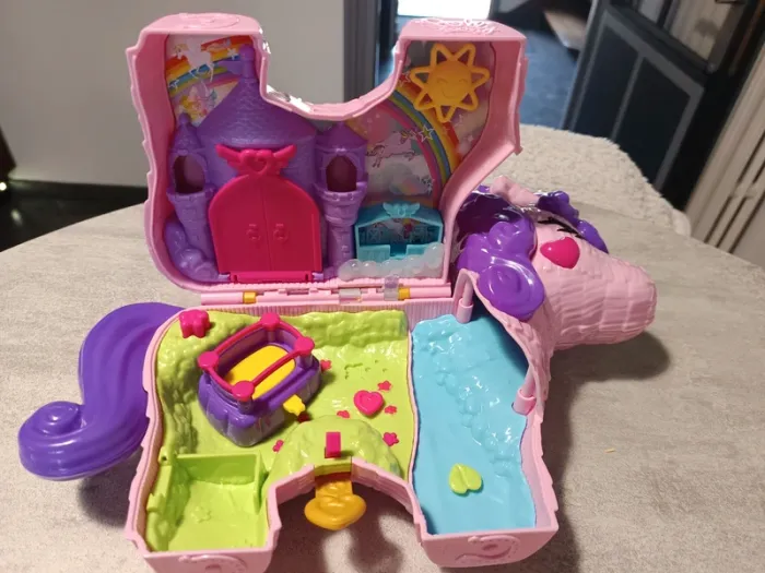 Vends Polly pocket licorne en fête. - photo numéro 3