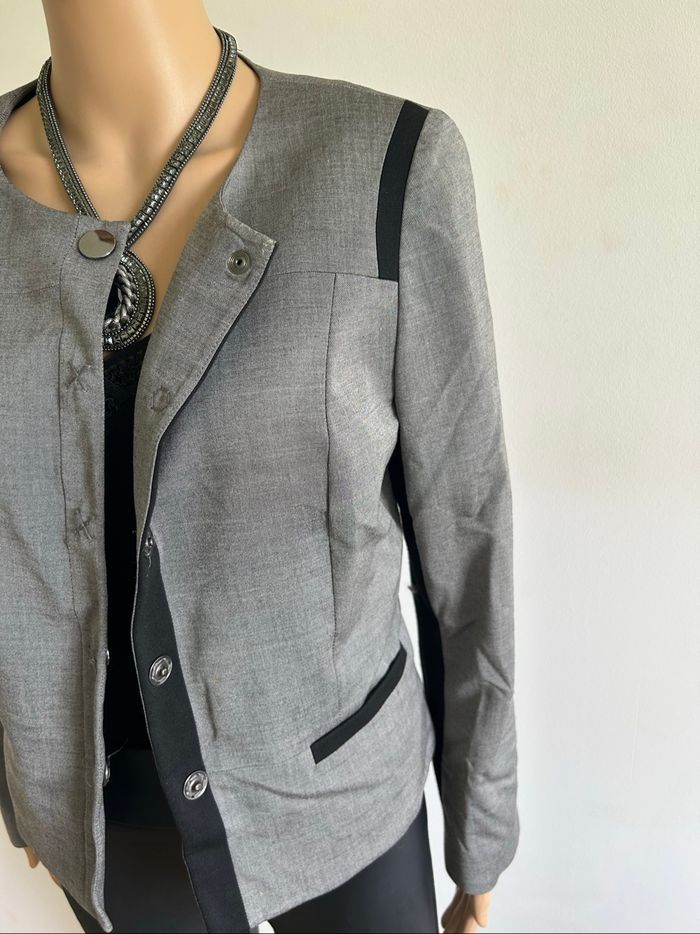 Blazer gris et noir Un Jour Ailleurs taille française 40 TBE - photo numéro 4