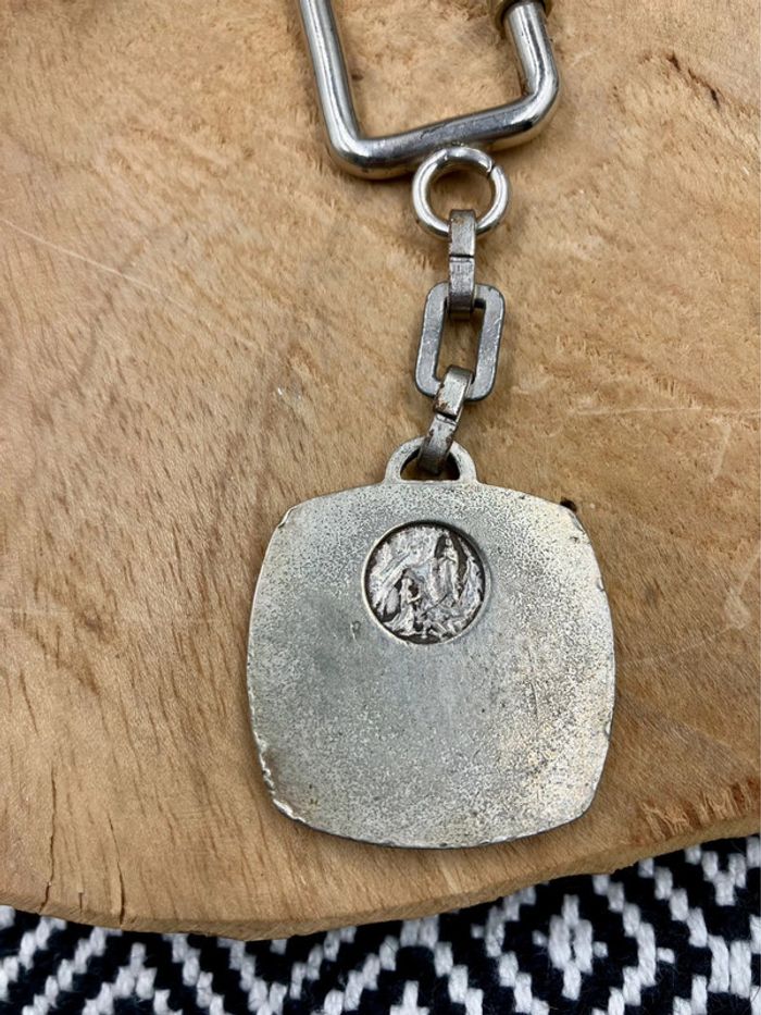 Porte-clés vintage Saint Christophe religieux métal argenté – Années 50/60 - photo numéro 4