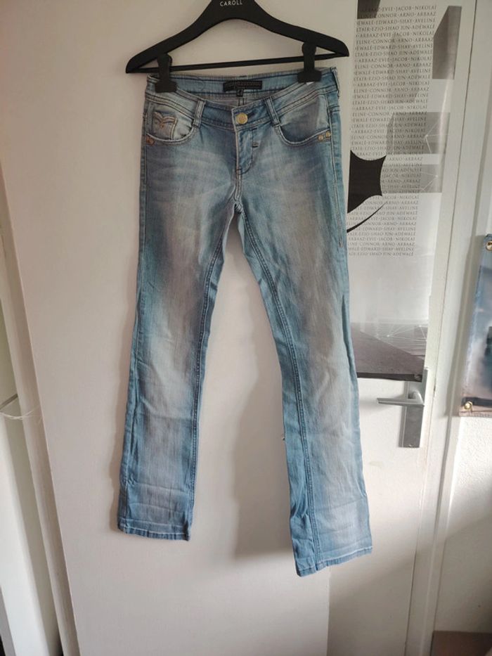 Jean bershka 36