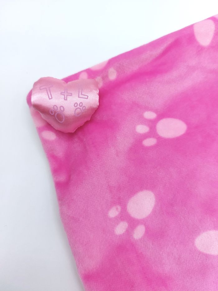 Peluche doudou chien Lady DISNEYLAND Belle et le clochard couverture rose coeur - photo numéro 9