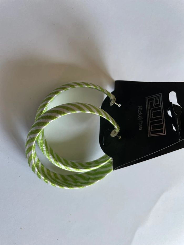 Lot de 3 paires de créoles neuves - photo numéro 2