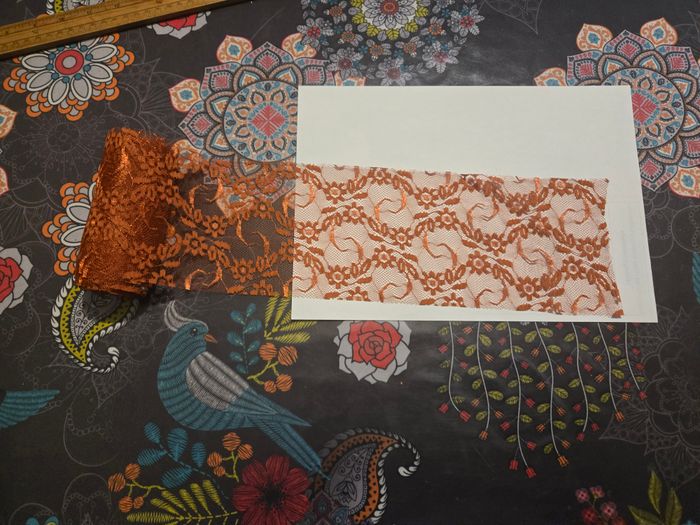 Rouleau de 2,8 m de dentelle