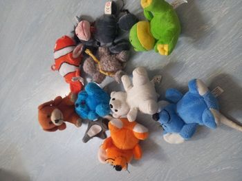 Lot de peluches enfants