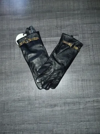 Gants 100% cuir neuf taille S/M