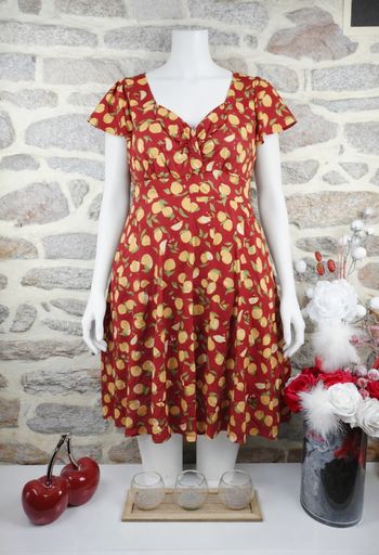 Robe d été lemoncello rétro rouge imprimé citrons Femme taille 52 marque PrettyLittlething 🌺 