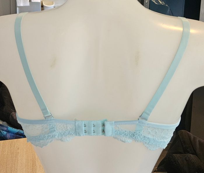 Lot de 3 soutien-gorge ancona-90B- 20€ seulement - photo numéro 2