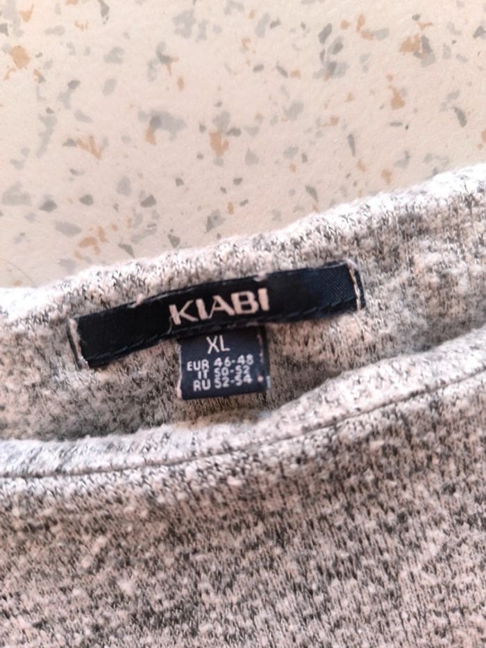 Haut femme 44 - photo numéro 2