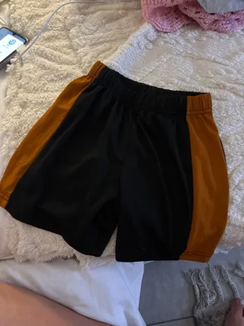 Short 4A