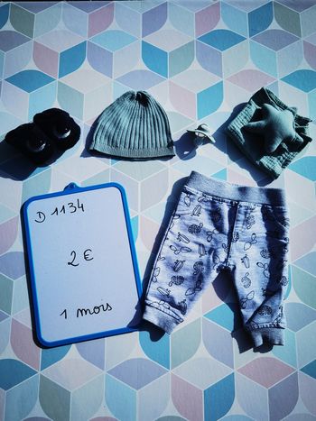 D1134 - pantalon garçon 1 mois