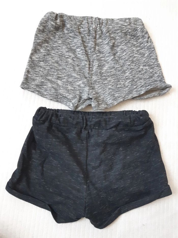 Lot de 2 shorts Kiabi 14 ans - photo numéro 5
