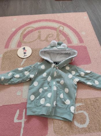 Veste à pois