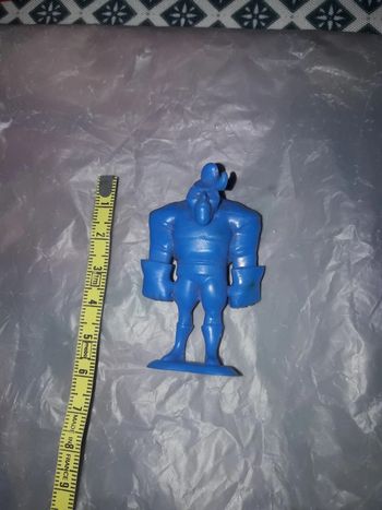 Figurine pixar