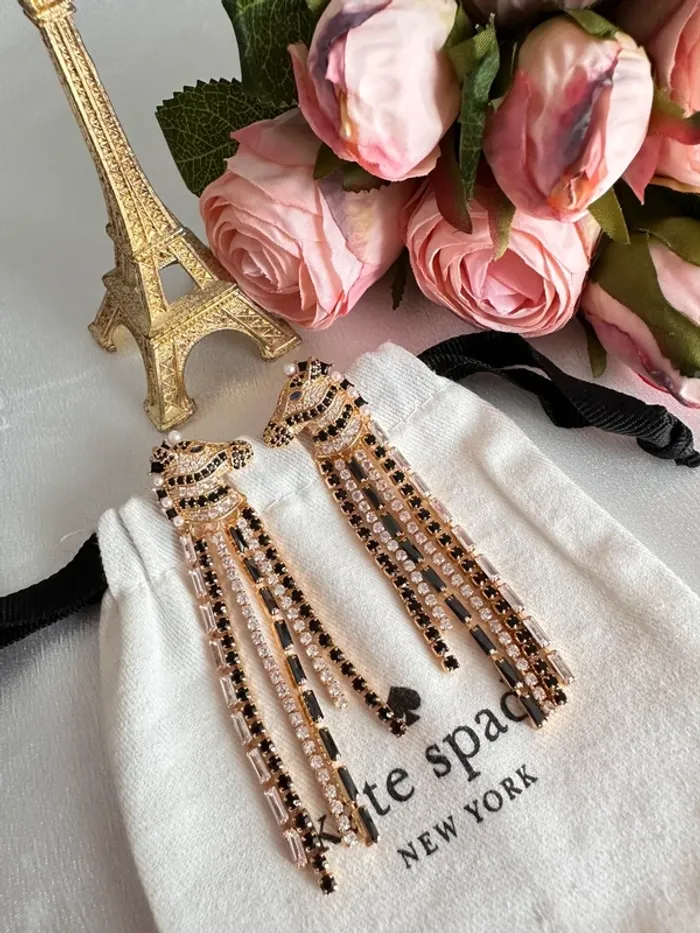 🦓Boucles d’oreilles longues Kate Spade – Têtes de zèbre strassées