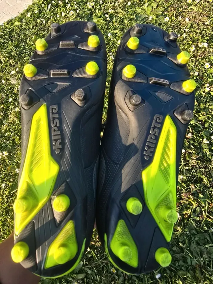 Chaussures de foot crampons - photo numéro 4