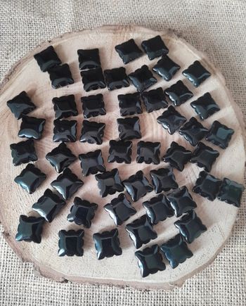 Lot de 50 grosses perles en verre noir
