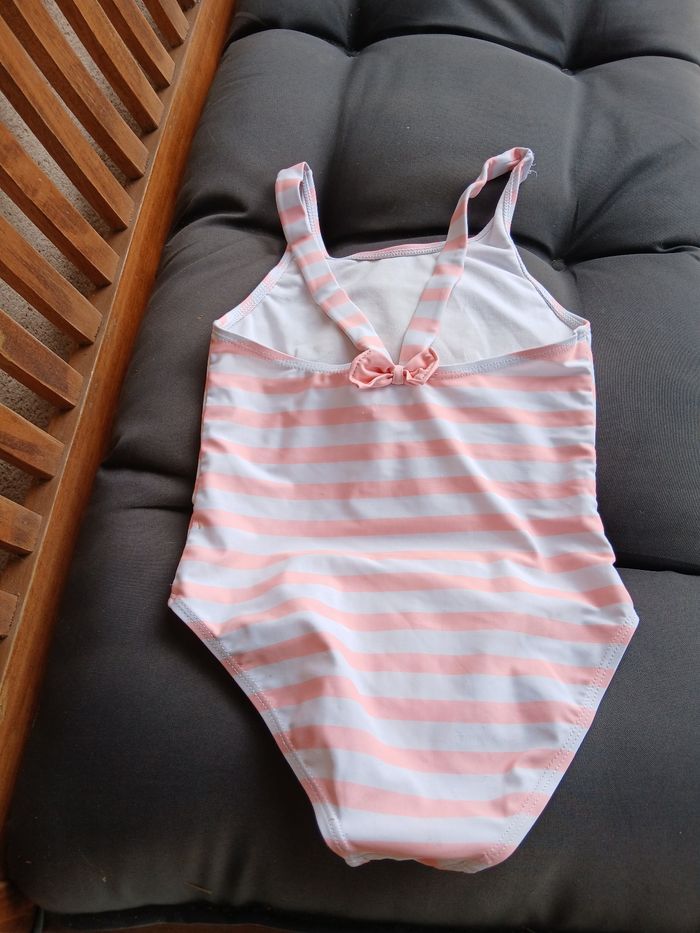 maillot de bains filles minnie taille 6/7 ans - photo numéro 2