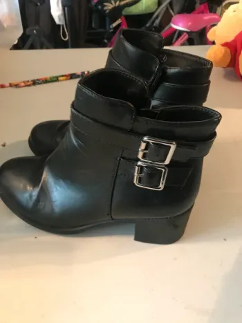 Bottines 38 quasi neuves