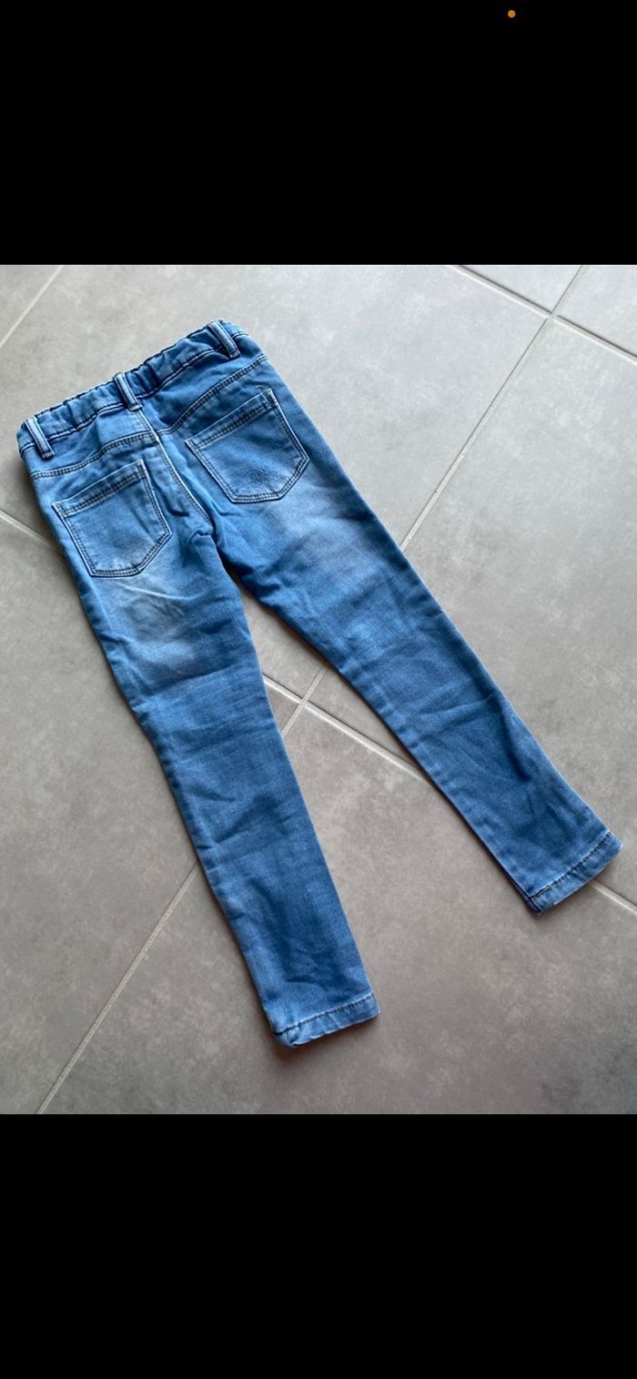 Jean stretch effet usé / déchiré fille 4 ans - photo numéro 10