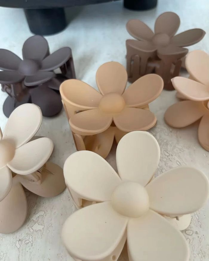 Barrette fleur tendance lot pince chevaux accessoires femme Hawaï - photo numéro 2