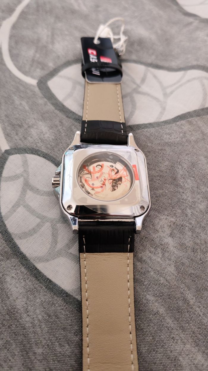 Montre automatique en acier - photo numéro 4