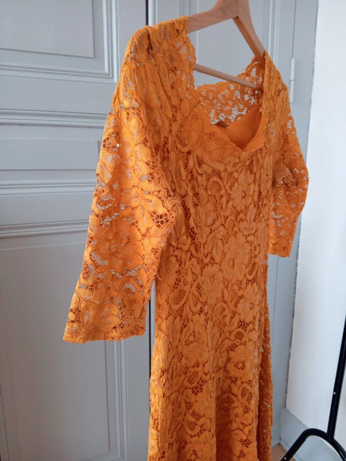 Robe dentelle jaune - Yours Paris - T3 - photo numéro 2