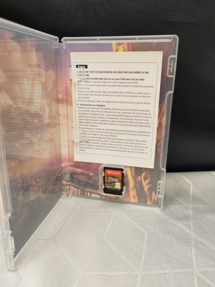Jeu Zelda Breath of the Wild - Switch - photo numéro 2
