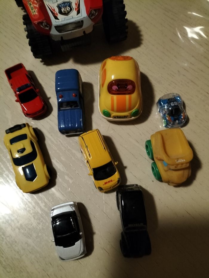 Lot de voitures - photo numéro 3