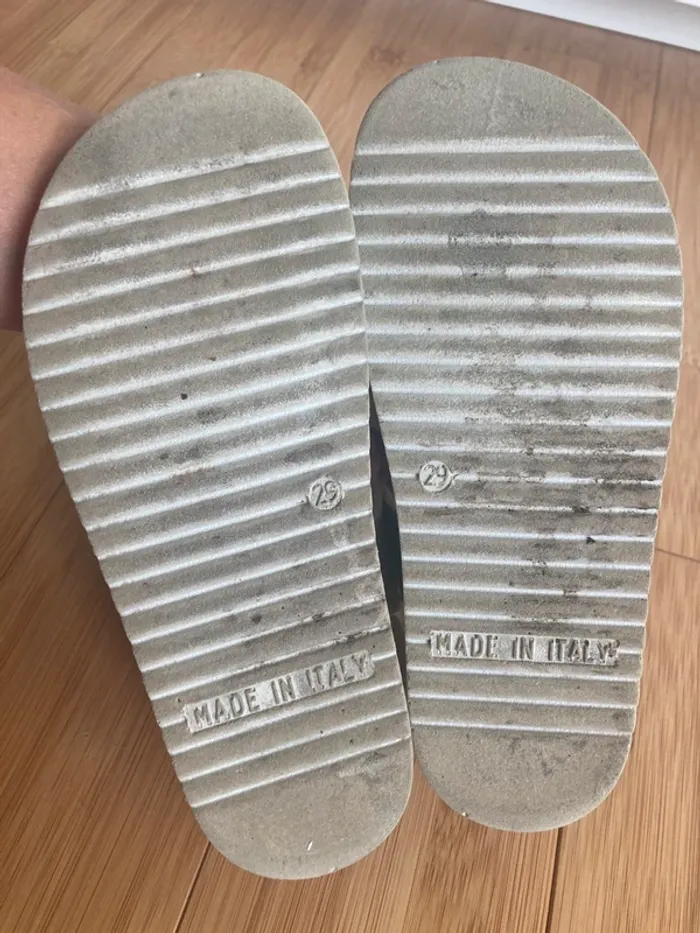 pointure 29 - Sandales dorées en cuir véritable - photo numéro 5