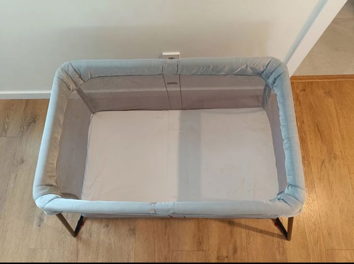 Lit parapluie babybjorn light - photo numéro 3