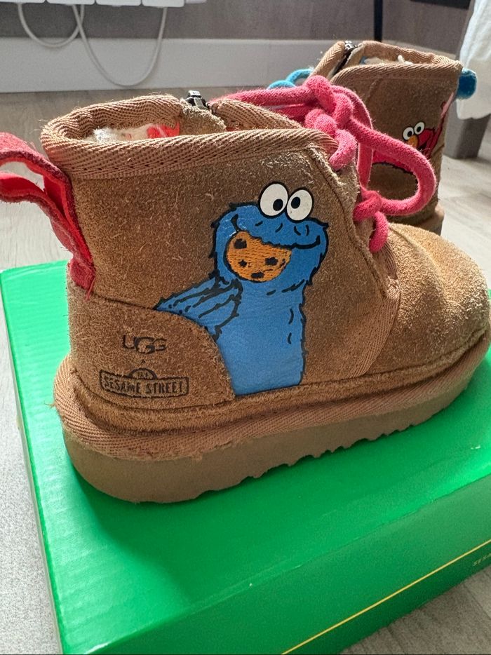 UGG x sesame street taille 25 - photo numéro 5